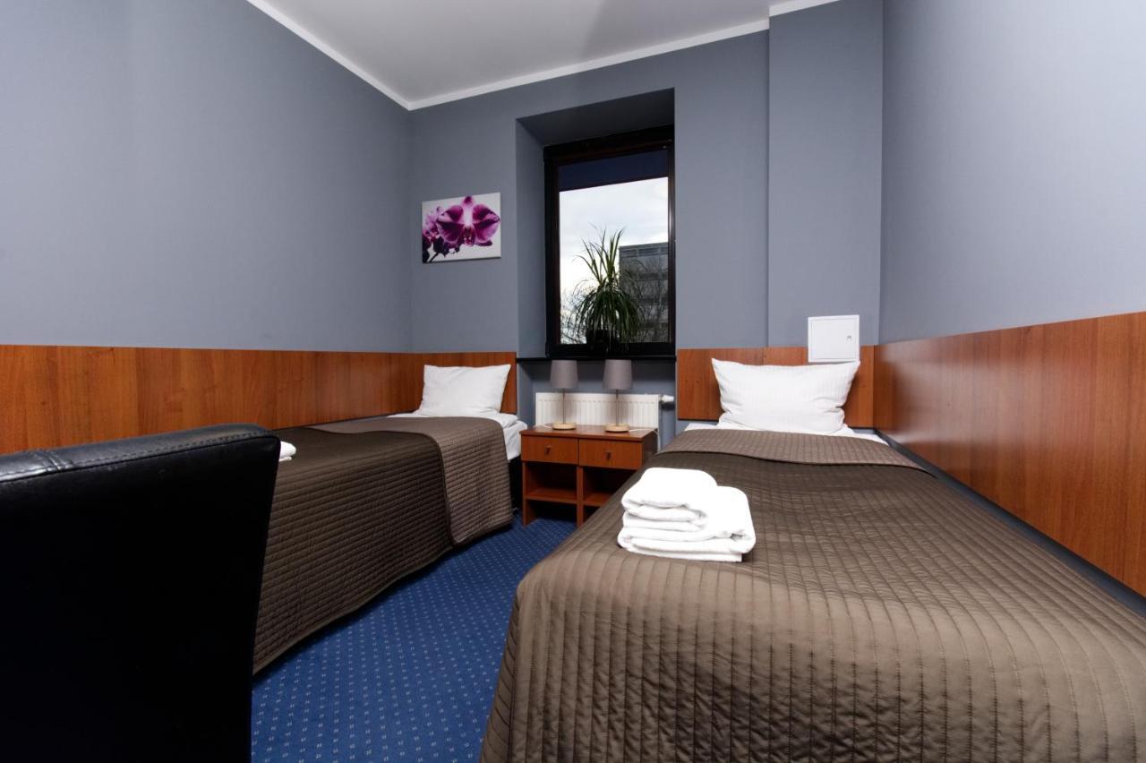 Hotel Level Rypin Exterior photo